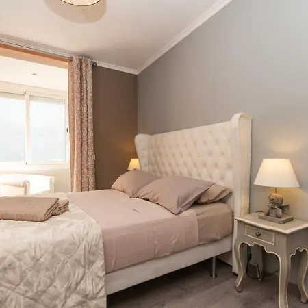 Oxis Girona Consell Appartement *